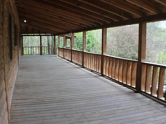 3rd image of 1850 S Delozier Rd