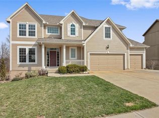 21210 W 53rd St, Shawnee, KS 66218