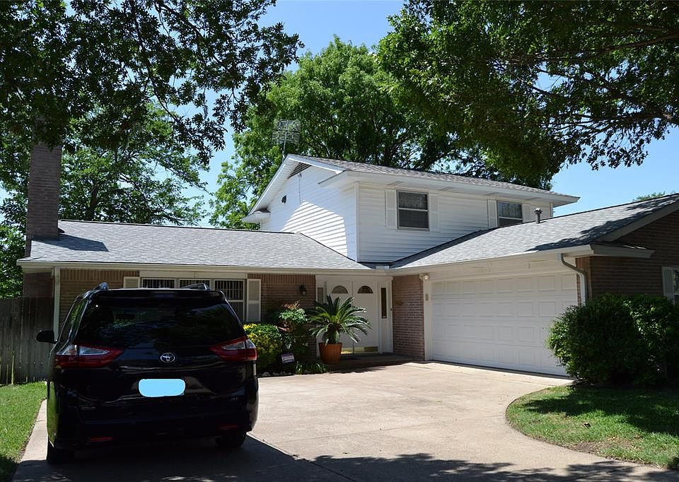 1st image of 2908 Laredo Dr