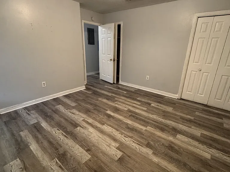 41 Northtown Dr #B — Photo 11