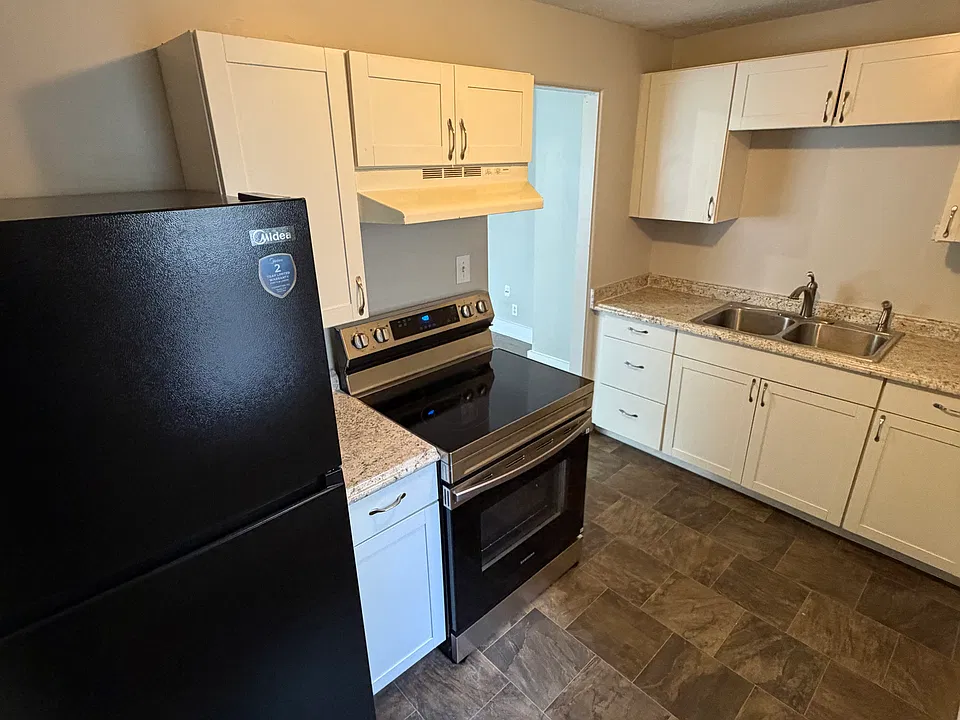 4 N Butler Ave #9