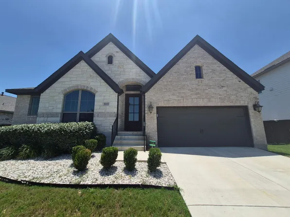 5007 Winkler Trl, Schertz, TX 78108