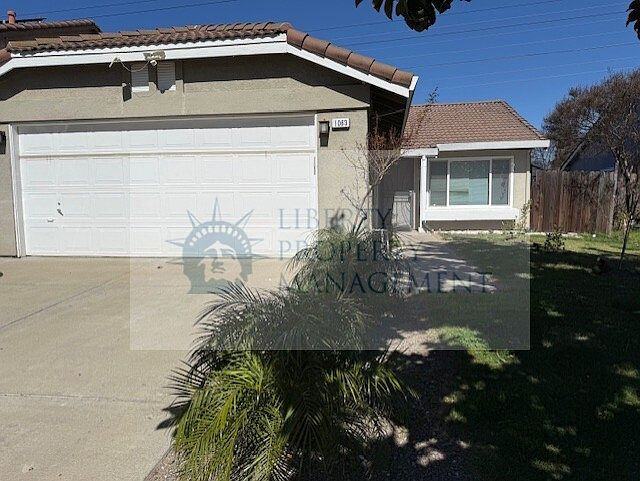 1st image of 1063 Klemeyer Cir