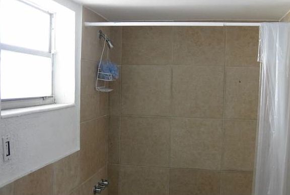shared guest bath