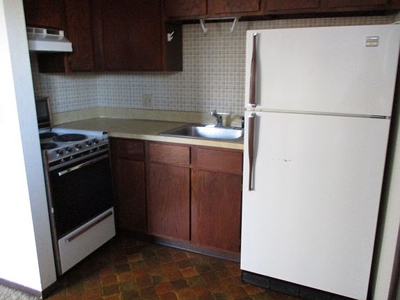 3rd image of 1232 Avenue C APT 10