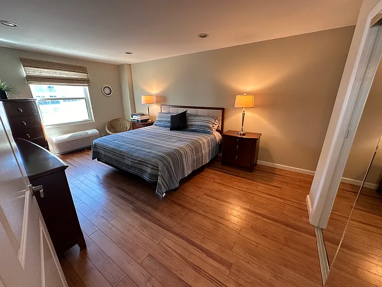 360 Shore Rd #7B — Photo 14