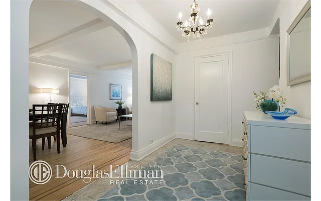 Sold by Douglas Elliman | media 10