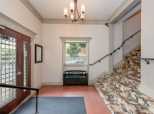 Abbottsford Apartments, Seattle, WA 98122