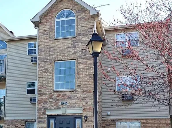 1545 W Crystal Rock Ct Unit 3D, Round Lake Beach, IL 60073