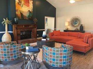 350 Byram Dr APT 1301, Byram, MS 39272