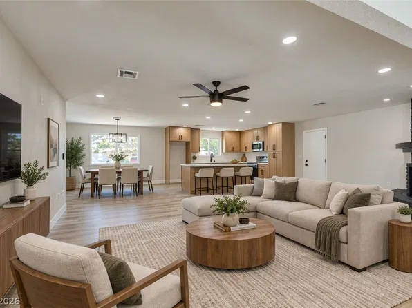 4016 Roxanne Dr, Las Vegas, NV 89108