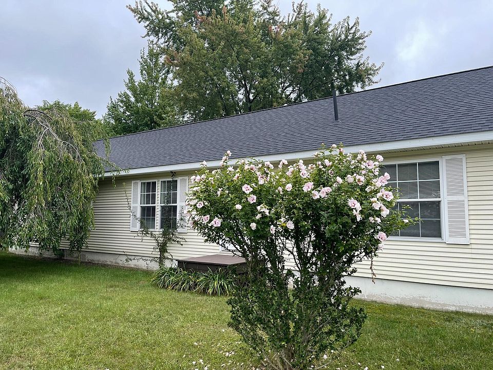 1st image of 608 E Tinkham Ave