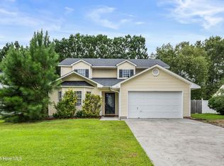 107 Chestnut Ct, Jacksonville, NC 28546