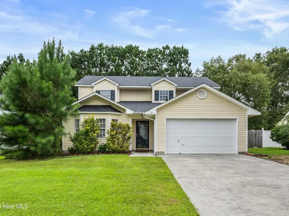 107 Chestnut Ct, Jacksonville, NC 28546