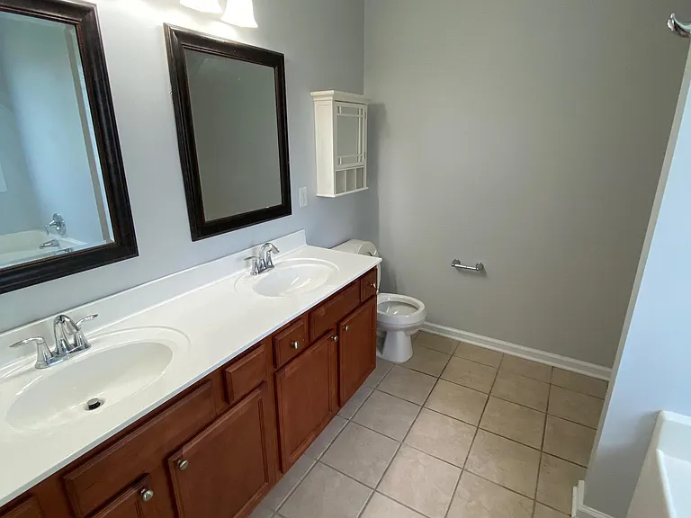 353 Kingston Rd — Photo 7