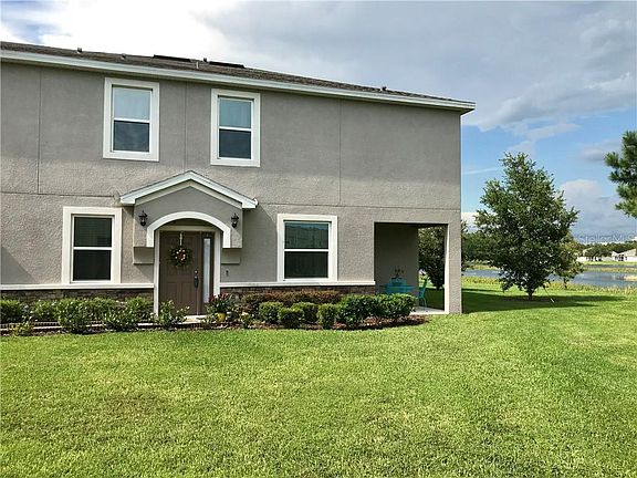 2nd image of 3808 Silverlake Way
