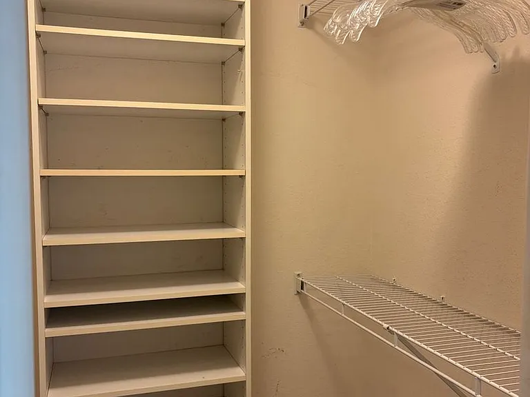 1716 Highview Circle Ct — Photo 11