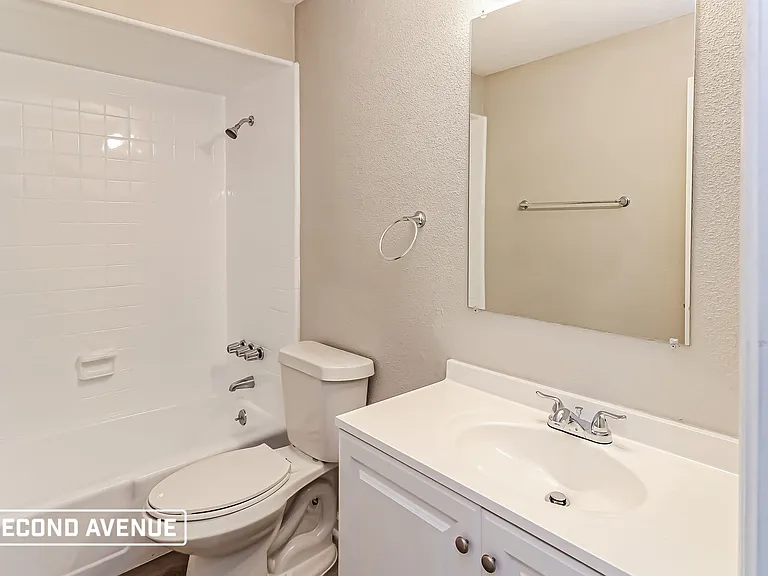 5276 Rainey Ave N — Photo 10