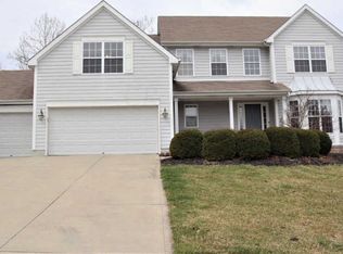 2695 Roe Dr, Lewis Center, OH 43035