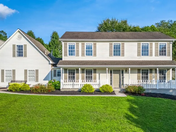 8225 Foxworth Trl, Powell, TN 37849