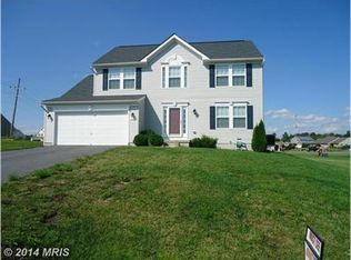 1057 Briarbend Way, Greencastle, PA 17225