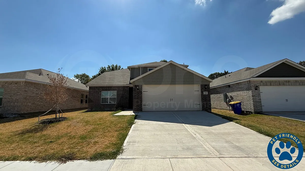 4 bed, 2.5 bath, 2173 sqft, $2,500 — Photo 1