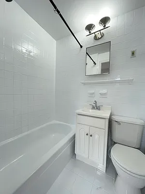 Rented by Compass | media 7