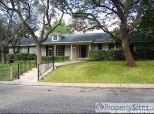 1307 Mount Vieja Dr, San Antonio, TX 78213