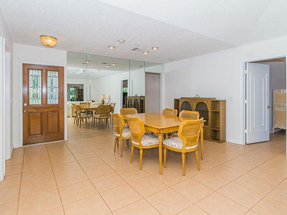 5th image of 13868 Whispering Lakes Lane