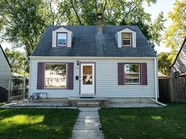8127 West Keefe AVENUE, Milwaukee, WI 53222