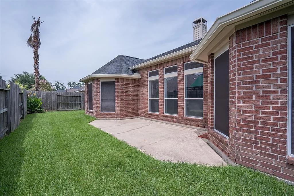 14707 Raven Hollow Ln — Photo 4