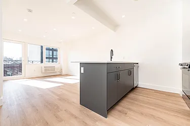 28 Spencer Place, #4C