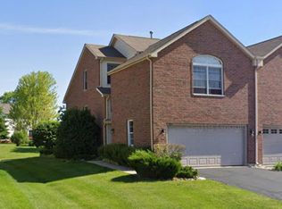 5844 Fieldstone Trl, McHenry, IL 60050