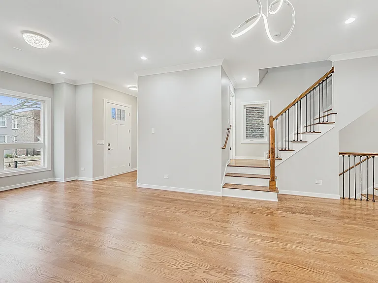 6626 S Ingleside Ave — Photo 6