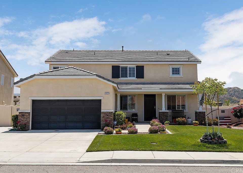 1st image of 1427 Sandy Hill Dr