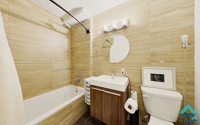 Rented by EXR | media 3