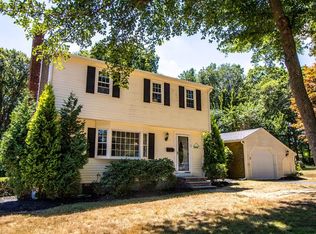7 Acorn St, Scituate, MA 02066