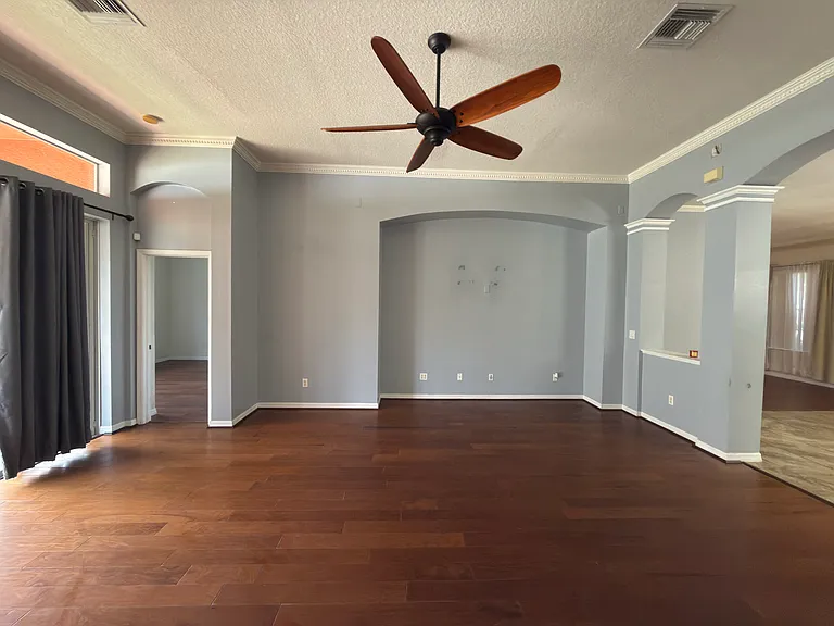 11516 Oyster Bay Cir — Photo 9