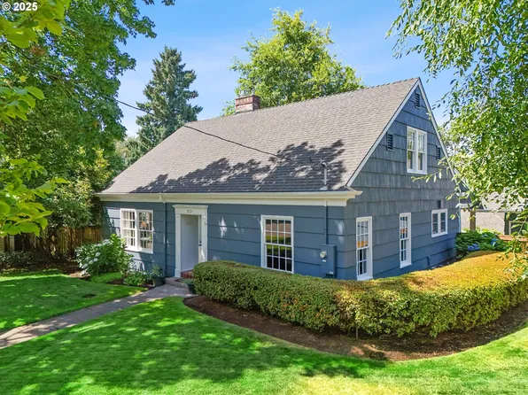 7001 SE 35th Ave, Portland, OR 97202