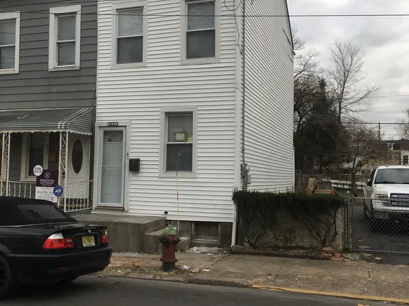 61 Ward Ave, Trenton, NJ 08609