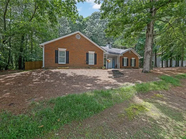 4180 Gables Pl, Buford, GA 30519