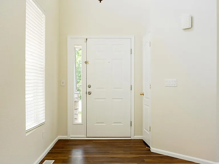 12412 Clermont St — Photo 2
