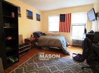 676 9th Ave #3C, New York, NY 10036