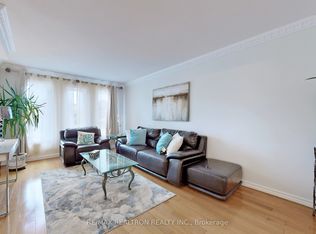 32 Subrisco Ave Room 2&4, Richmond Hill, ON L4S 1B2