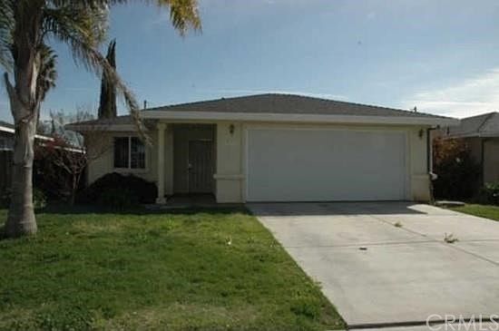 1st image of 2236 N Beachwood Dr
