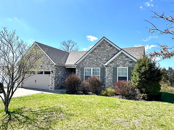 3rd image of 231 Signal Ridge Rd