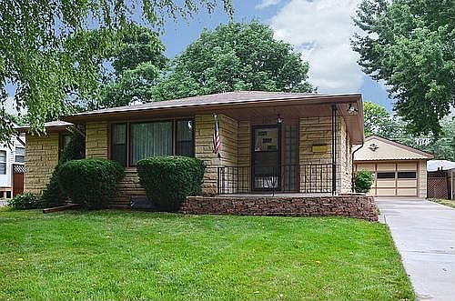 1st image of 2325 Scott Ave