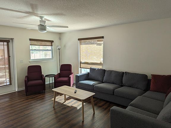 4th image of 1265 Myrtle St #1
