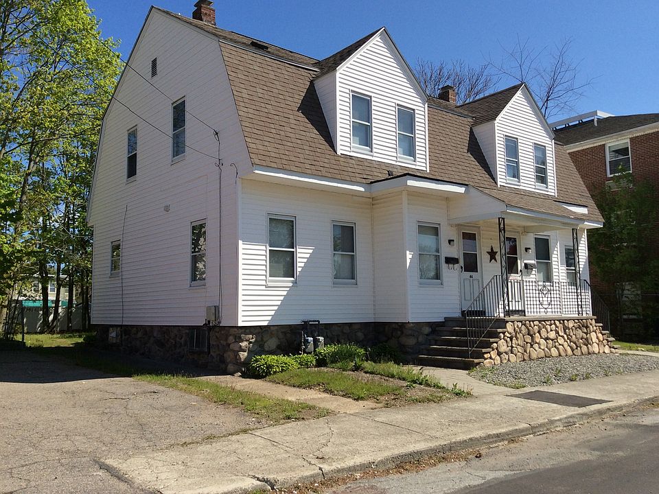 2nd image of 44-46 Crocker St