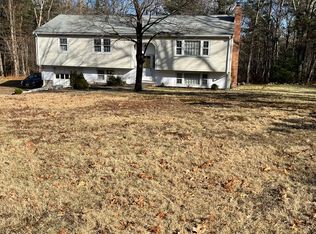 56 Carroll Dr, Foxboro, MA 02035